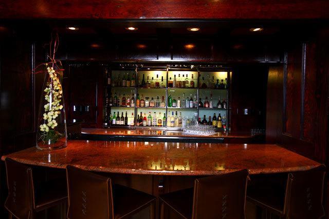 English Inn Esquimalt Екстериор снимка